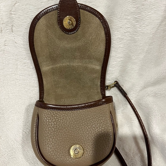 Vintage Dooney & Bourke Crossbody Bag - Picture 3 of 6